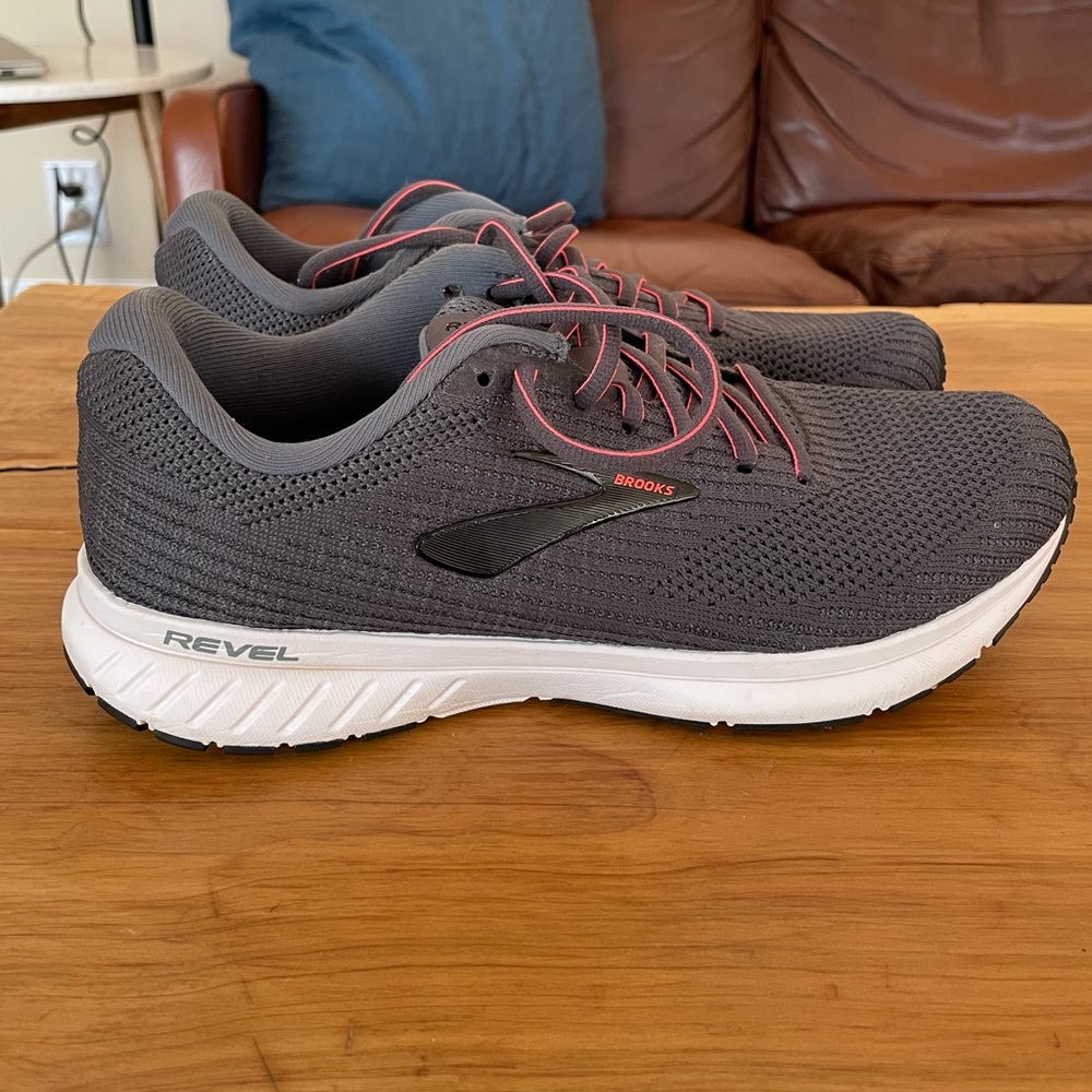 Brooks Running Shoes, sz 10 women’s